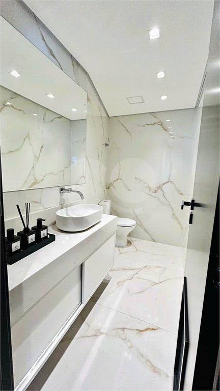 COBERTURA em PINHEIROS