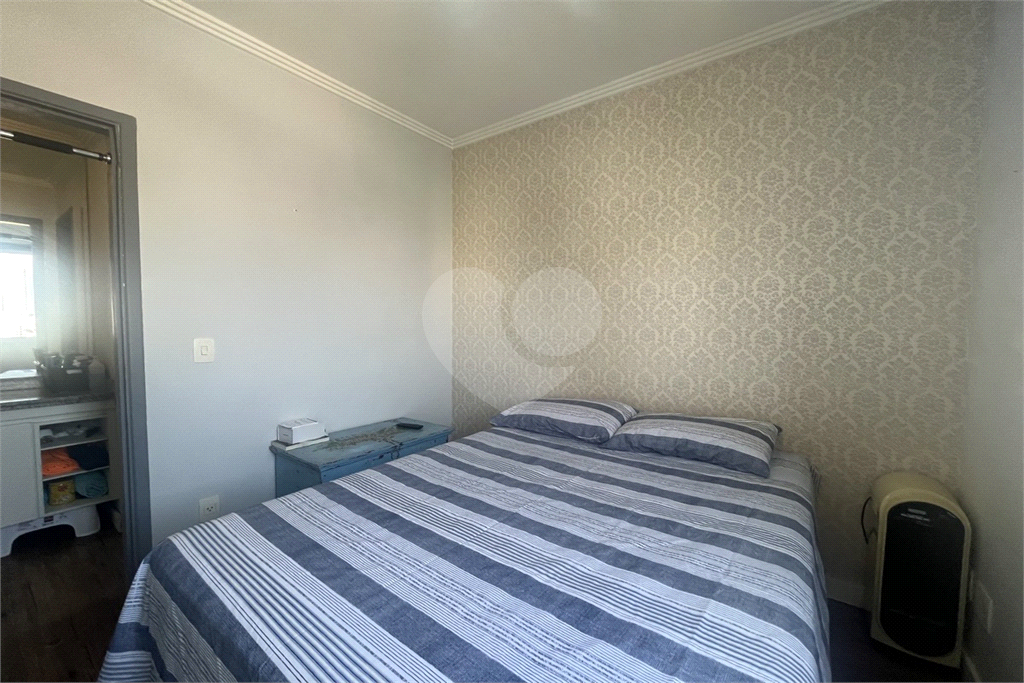 APARTAMENTO em PERDIZES