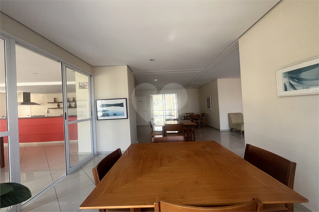 APARTAMENTO em PERDIZES
