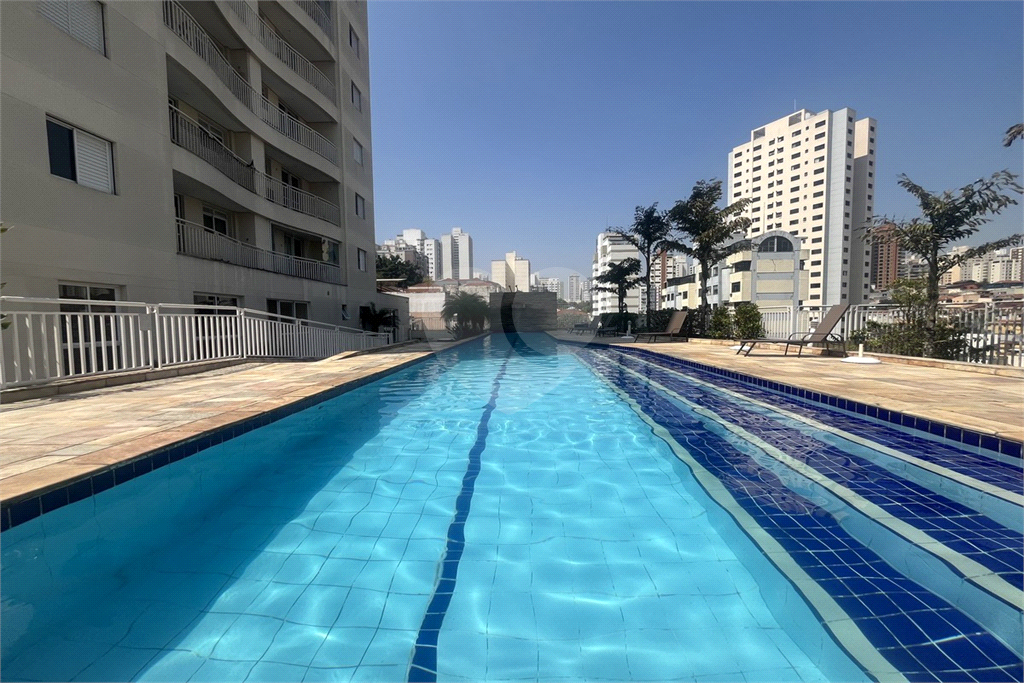 APARTAMENTO em PERDIZES