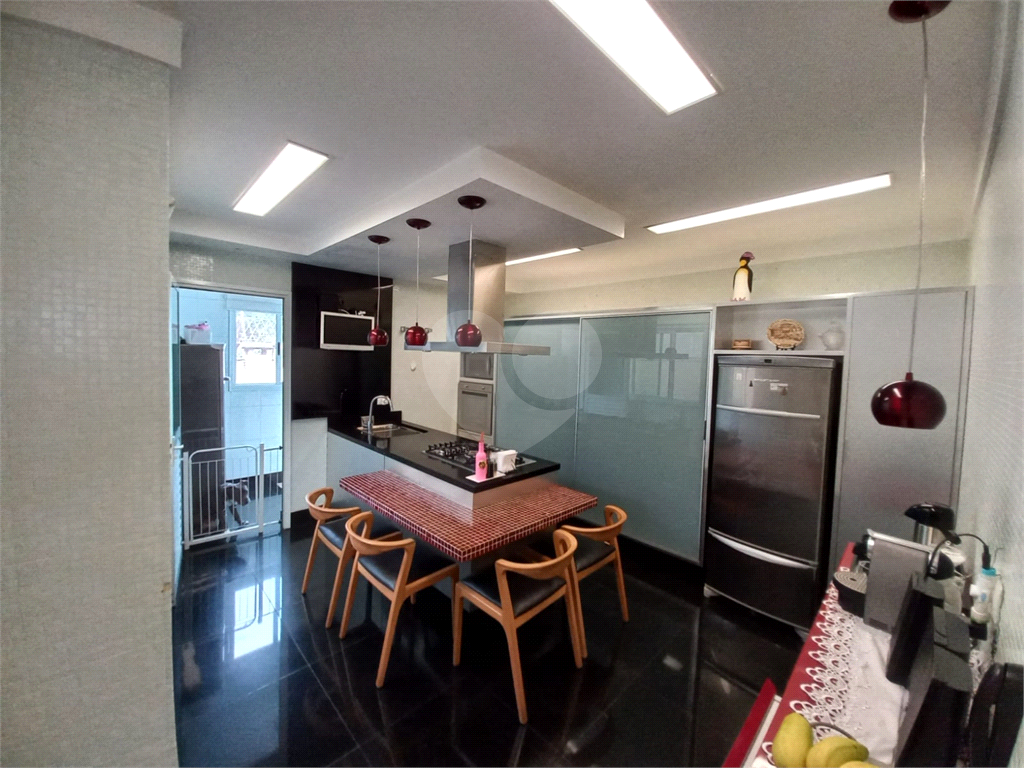 Casa Condomio Horto Florestal 3 Suites