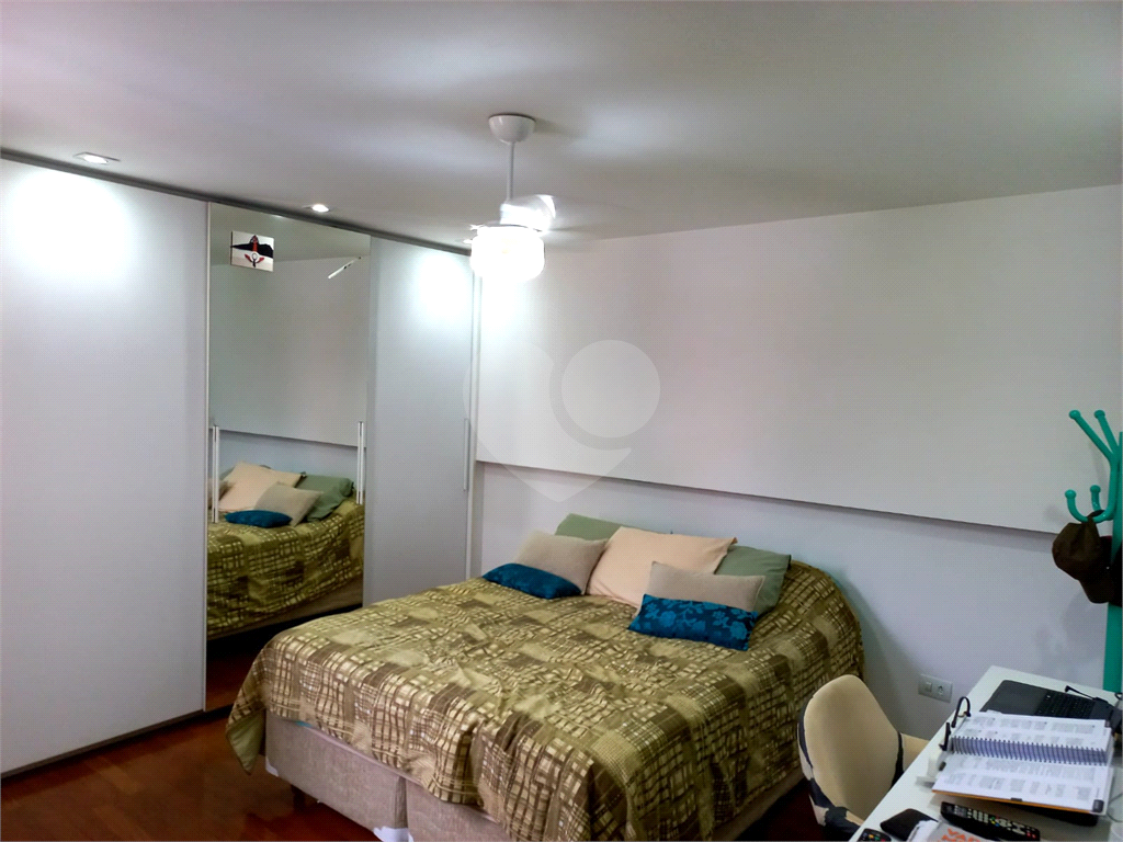 Casa Condomio Horto Florestal 3 Suites