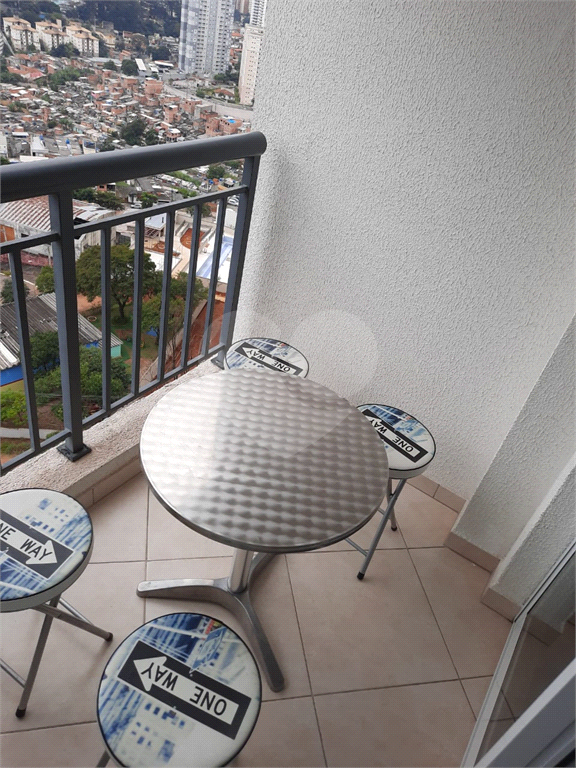 APARTAMENTO em MORUMBI