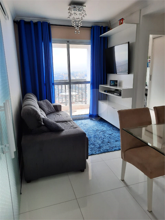 APARTAMENTO em MORUMBI