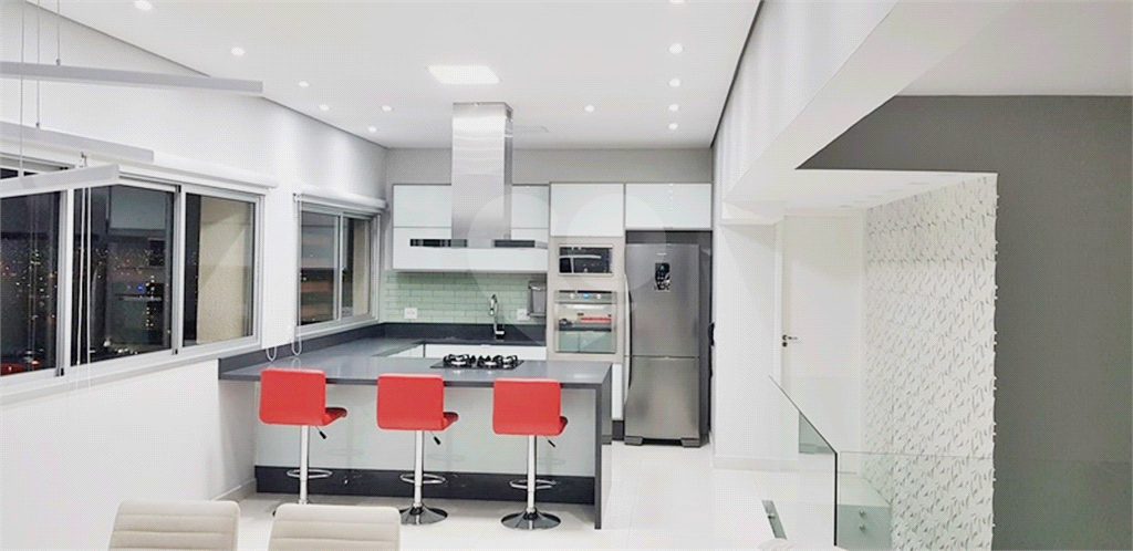 Alto padrão. Duplex