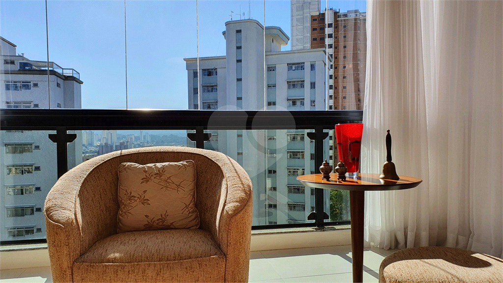 Apartamento de 3 suítes em Santana - São Paulo