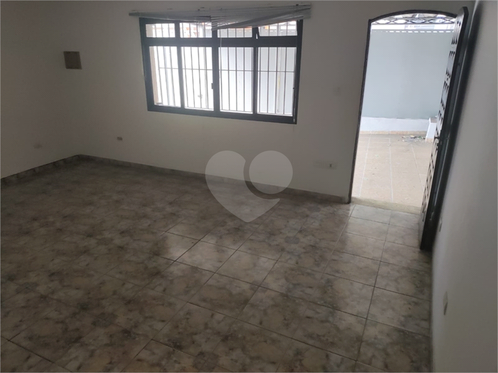 Casa à venda com 3 quartos, 79m² - Foto 5