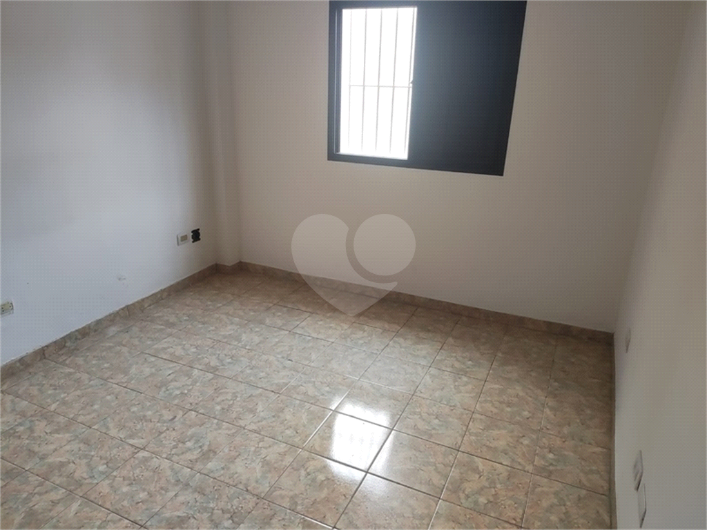 Casa à venda com 3 quartos, 79m² - Foto 9