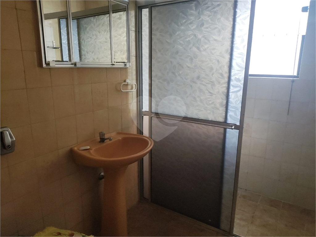 Casa à venda com 3 quartos, 79m² - Foto 11