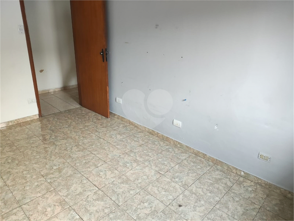 Casa à venda com 3 quartos, 79m² - Foto 10