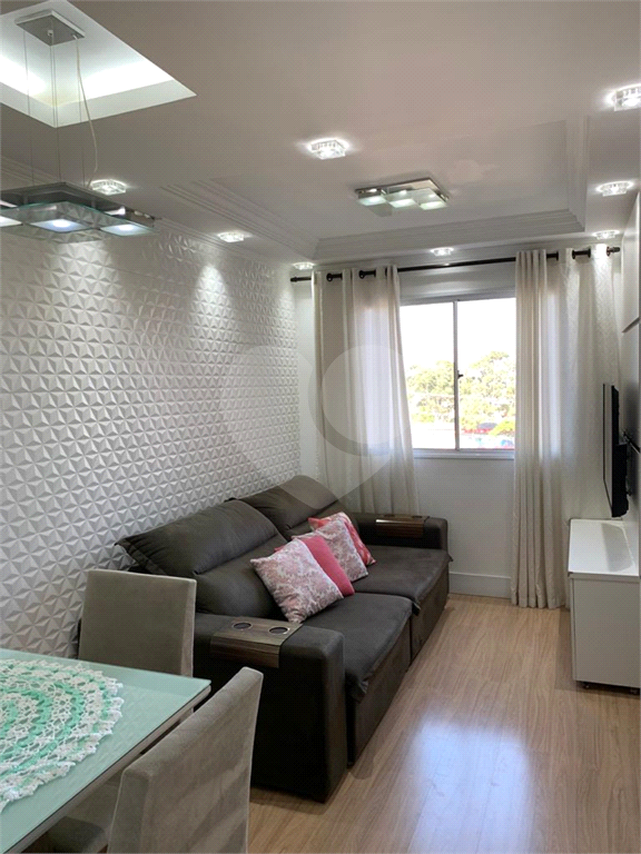 APARTAMENTO em VILA MATILDE