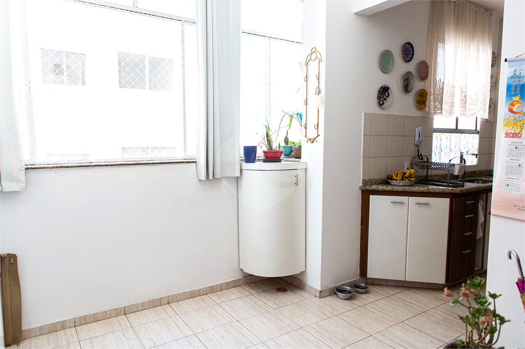 Apartamento Residencial - Bela Vista