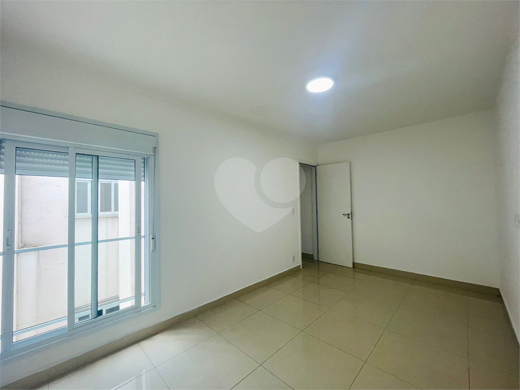Apartamento Jardim São Paulo de 1 Dormitório 5 minutos do metro.
