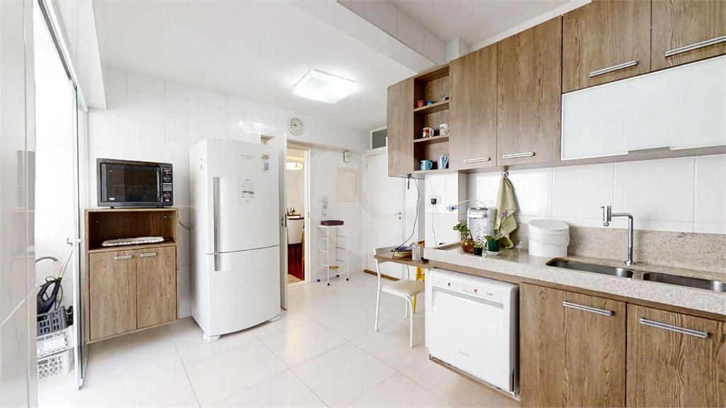 Apartamento à venda em Rua José Maria Lisboa, Jardim Paulista, com 2 quartos, 104 m²
