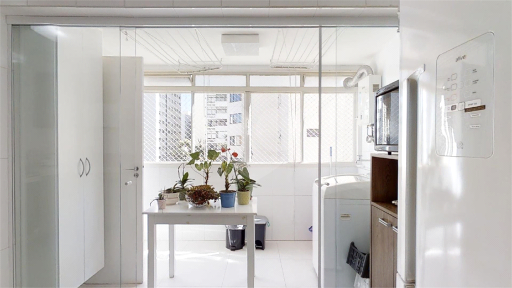 Apartamento à venda em Rua José Maria Lisboa, Jardim Paulista, com 2 quartos, 104 m²
