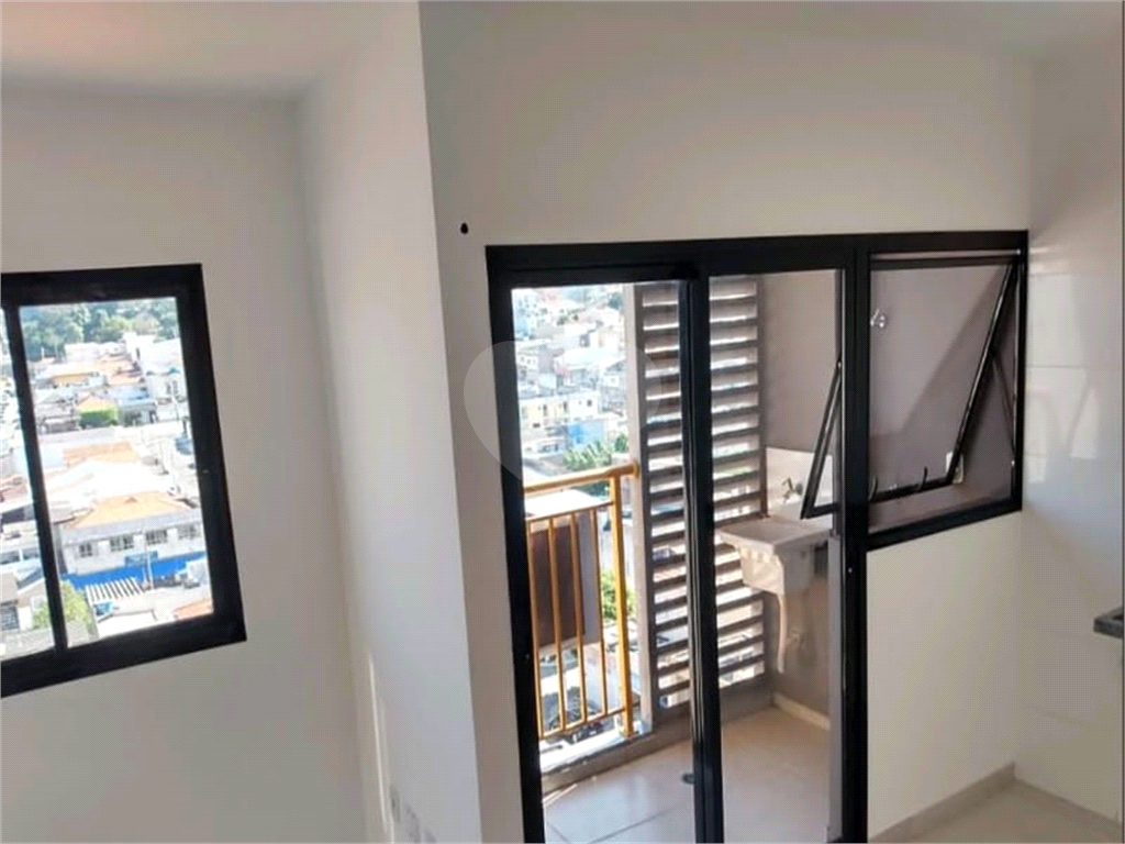 Studio em conceito aberto na Vila Carrão