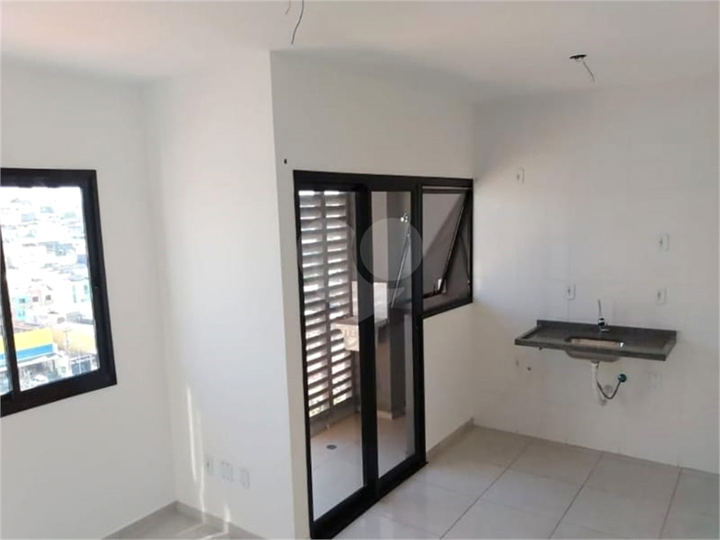 Studio em conceito aberto na Vila Carrão
