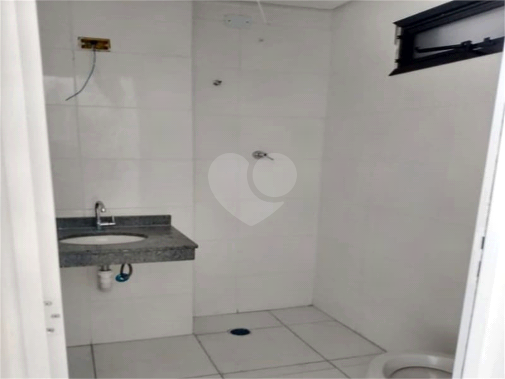 Studio em conceito aberto na Vila Carrão