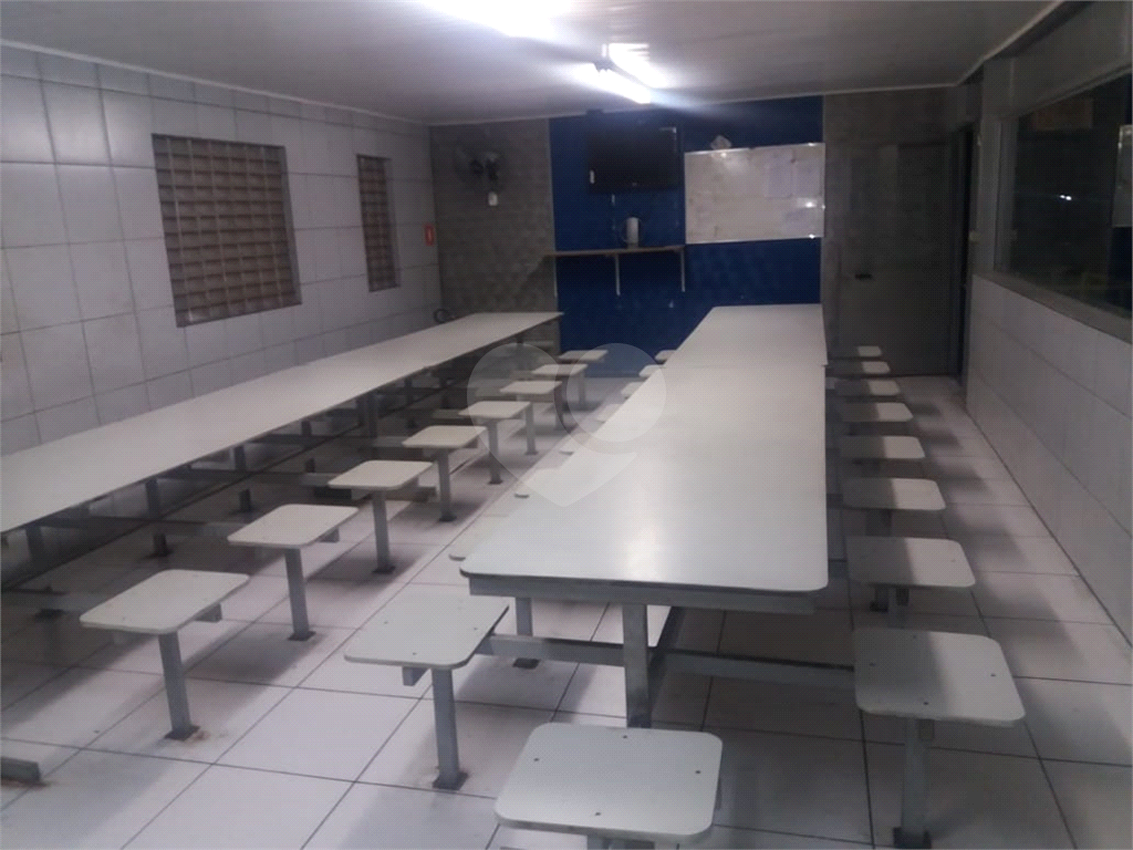 Galpão na Av Casa Verde
