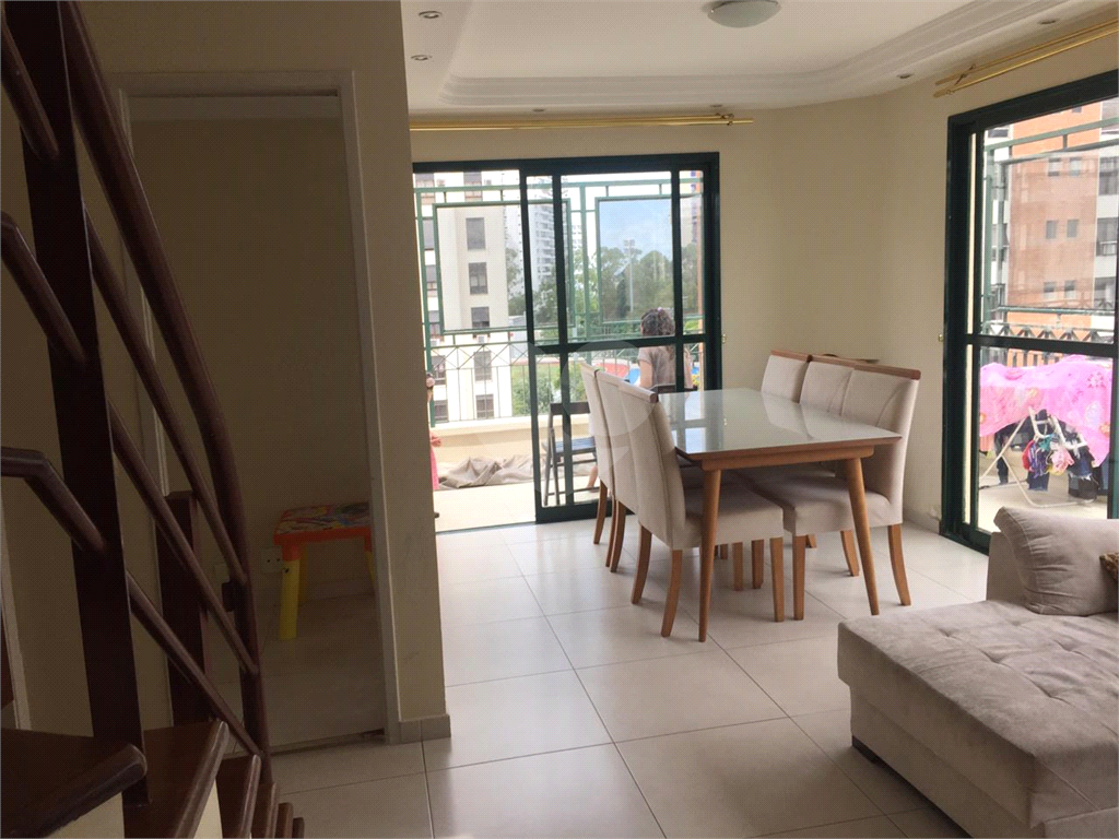Apartamento em Vila Suzana