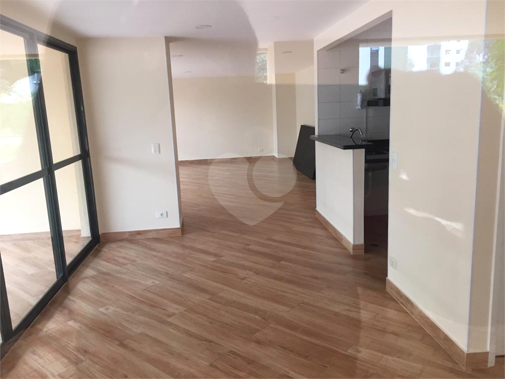 Apartamento em Vila Suzana