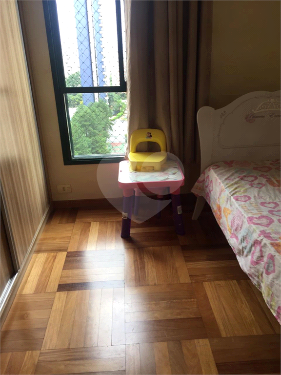 Apartamento em Vila Suzana