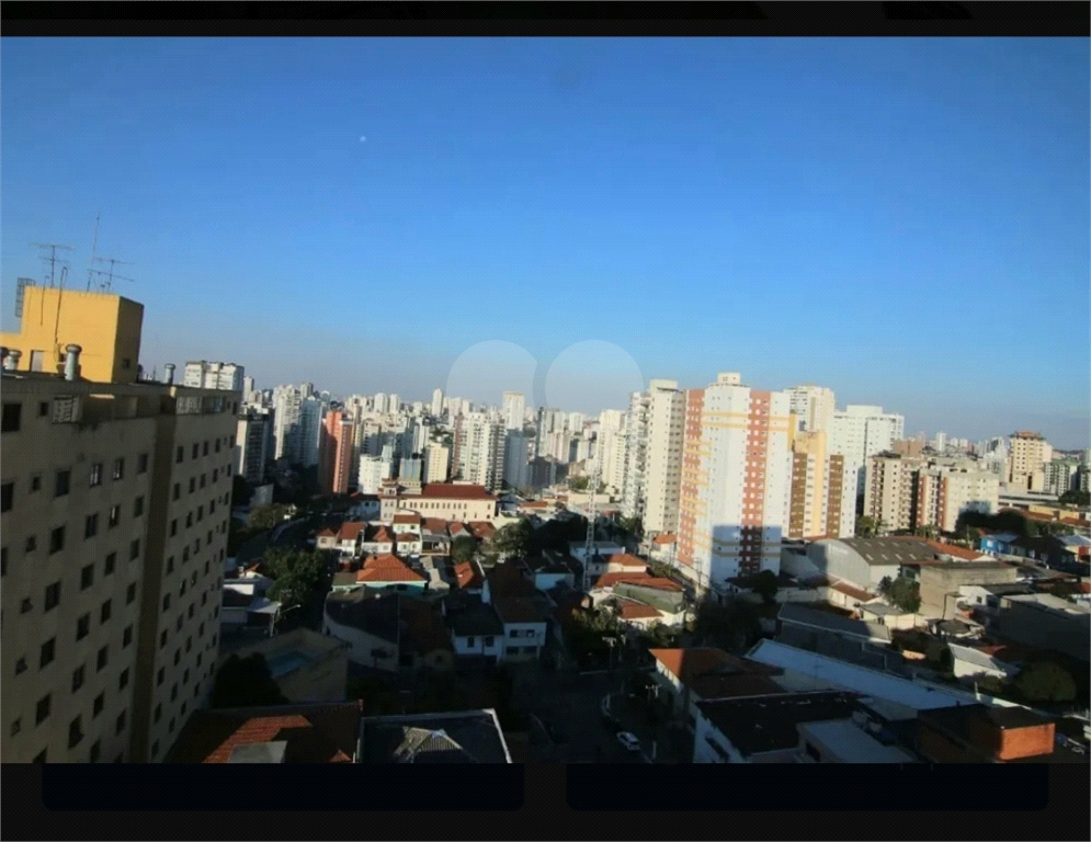 Sala comercial  ao lado do metrô Praça da Árvore