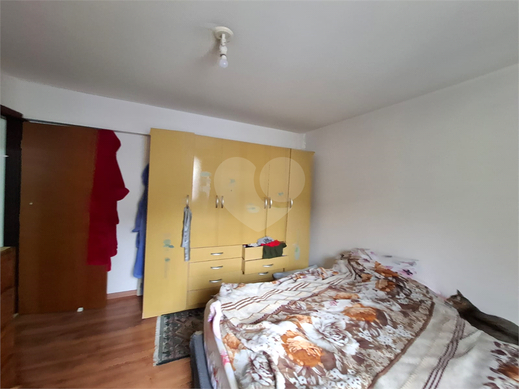 Sobrado venda ou locação HORTO com 254m2, 4 quartos, 2 sala, 2 cozinha, quintal e 3 vagas de garagem