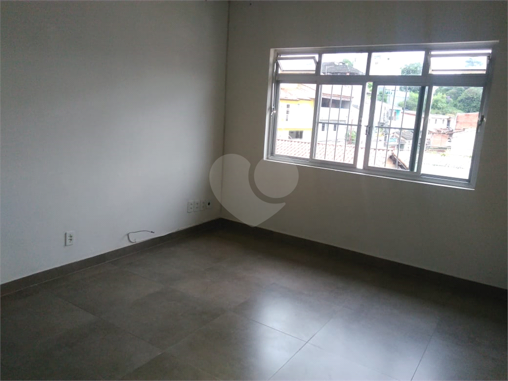 Sobrado venda ou locação HORTO com 254m2, 4 quartos, 2 sala, 2 cozinha, quintal e 3 vagas de garagem