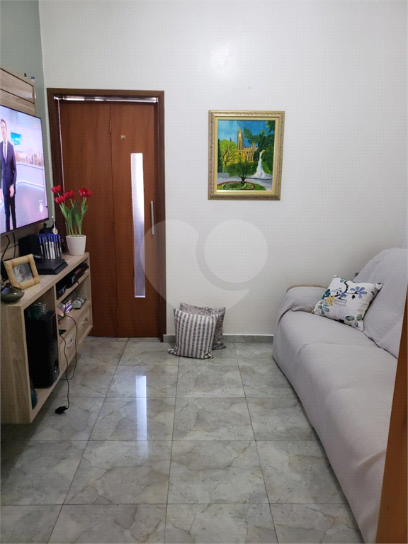 APARTAMENTO em BELA VISTA