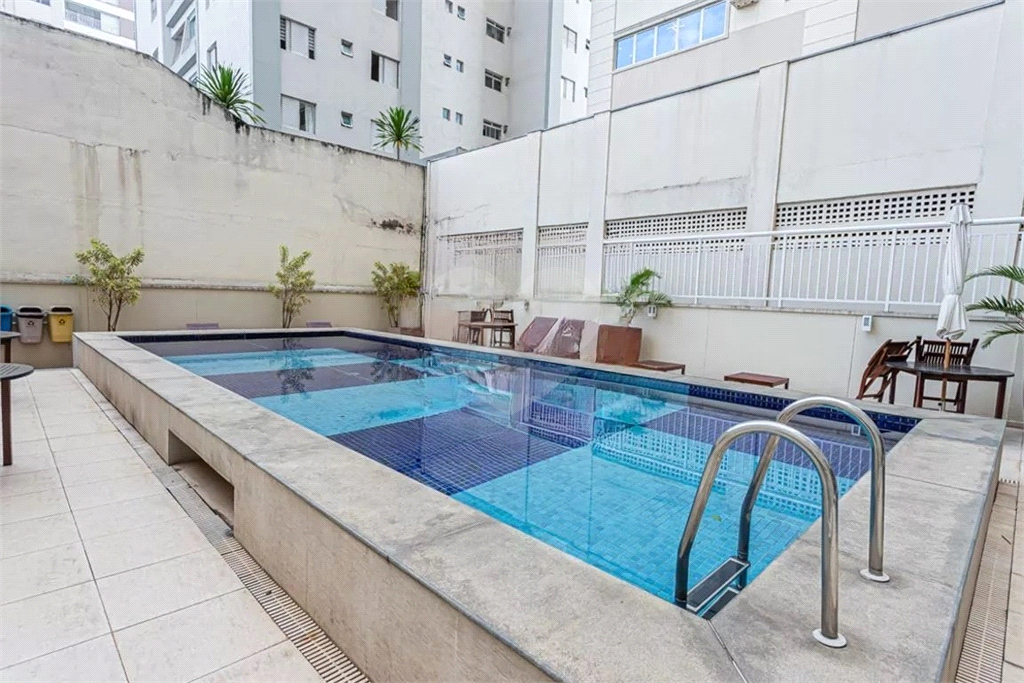 Lindo apartamento, duplex localizado no bairro Casa Verde, possuí 3 dormitórios 2 suítes.