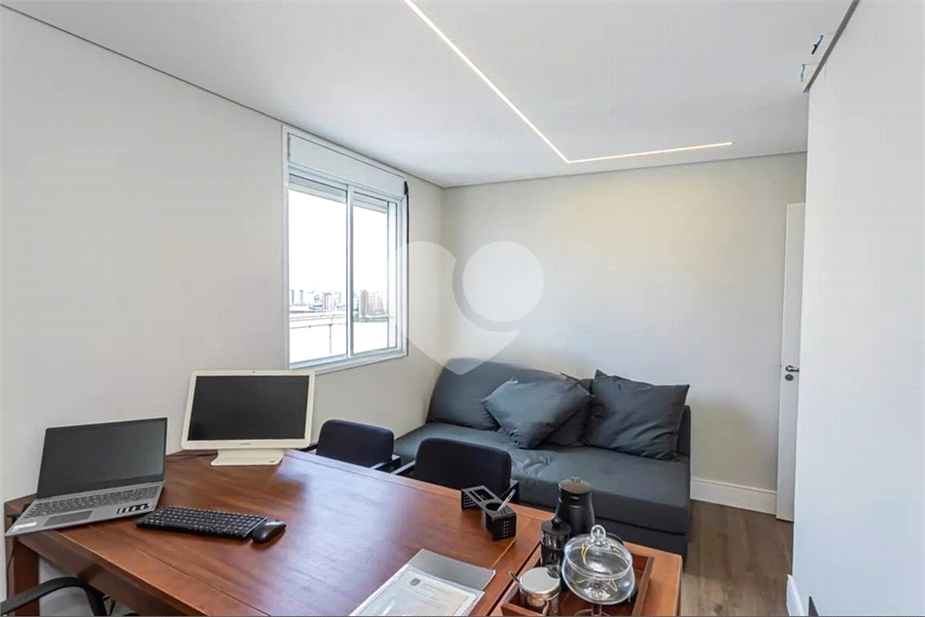 Lindo apartamento, duplex localizado no bairro Casa Verde, possuí 3 dormitórios 2 suítes.