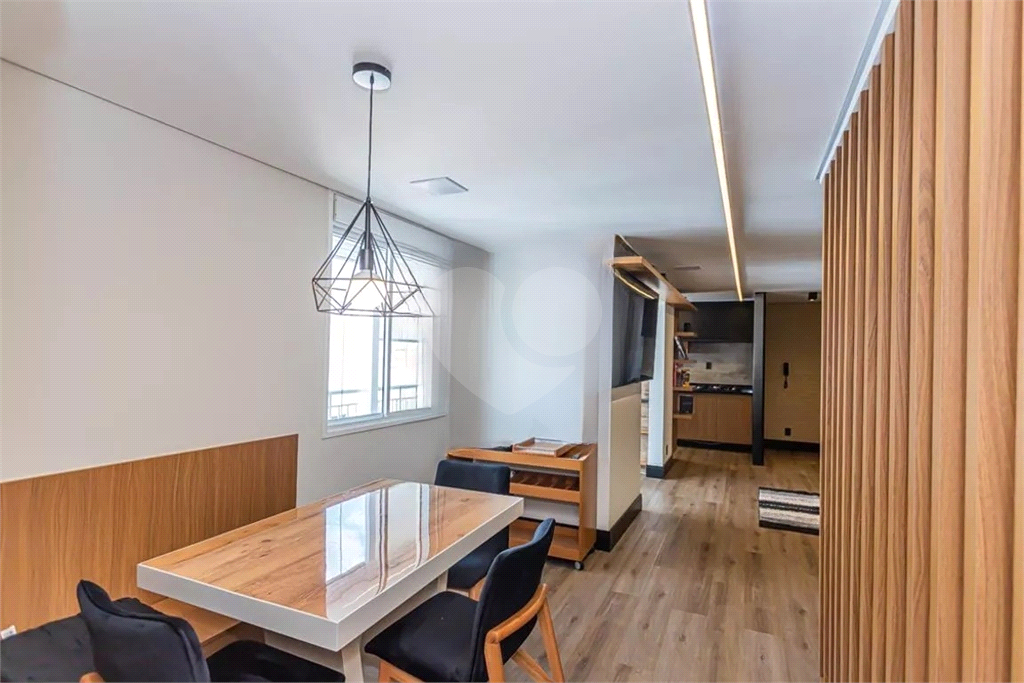 Lindo apartamento, duplex localizado no bairro Casa Verde, possuí 3 dormitórios 2 suítes.