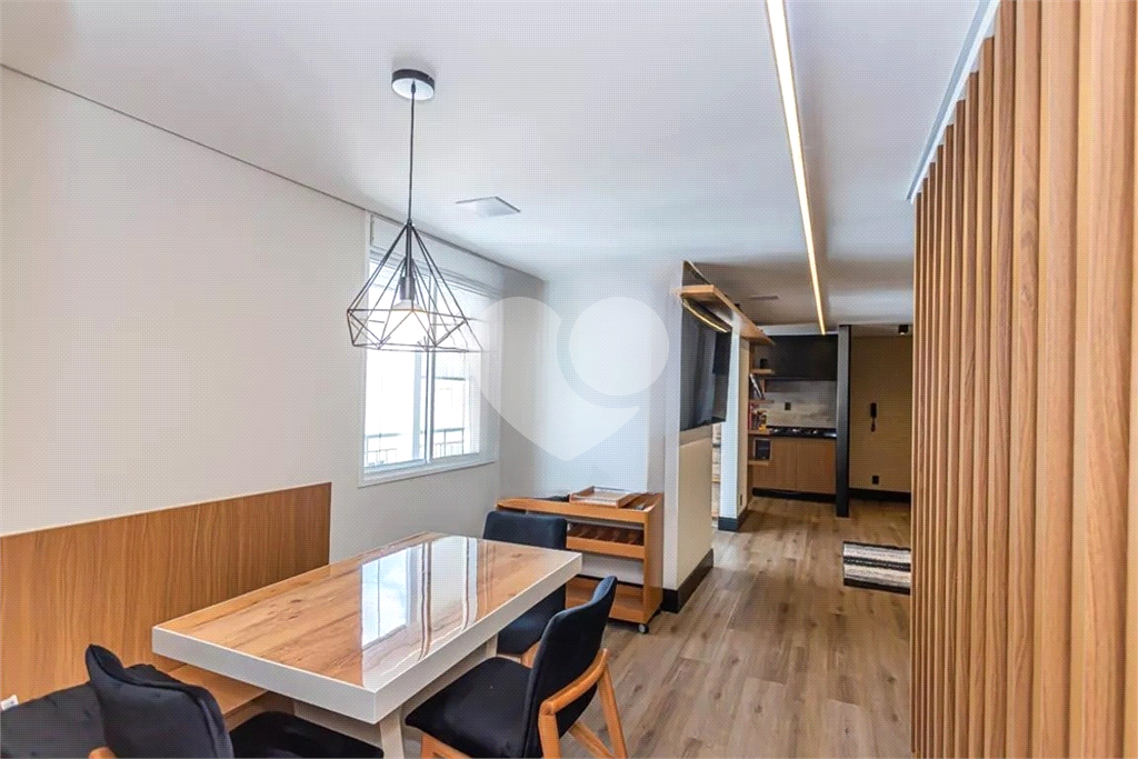 Lindo apartamento, duplex localizado no bairro Casa Verde, possuí 3 dormitórios 2 suítes.