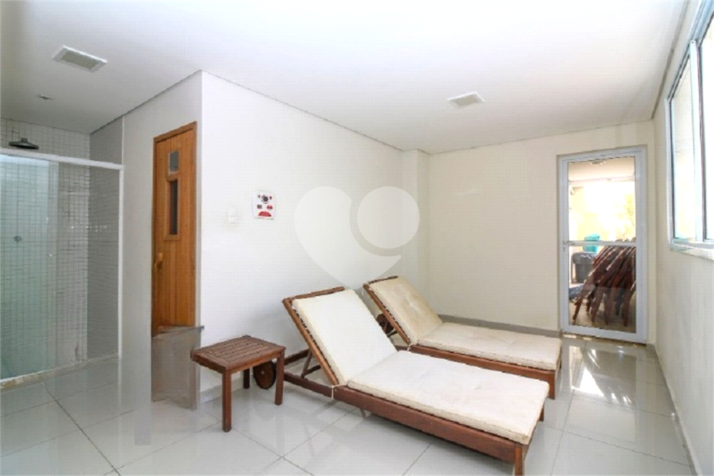 Lindo apartamento, duplex localizado no bairro Casa Verde, possuí 3 dormitórios 2 suítes.