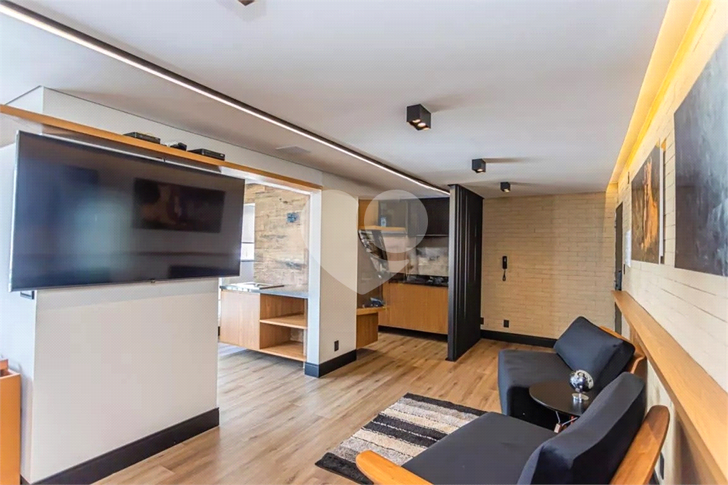 Lindo apartamento, duplex localizado no bairro Casa Verde, possuí 3 dormitórios 2 suítes.