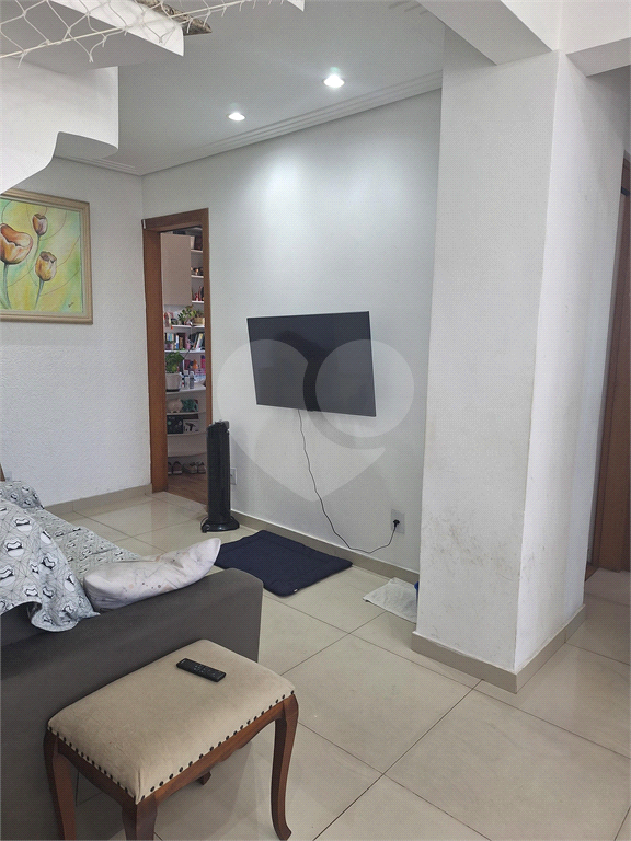 Cobertura Duplex com 150metros quadrados 03 dormitórios sendo 01 suíte e 03 vagas fixas .- Próximo ao Shopping  park Santana 