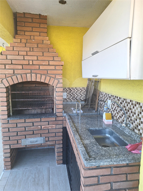 Cobertura Duplex com 150metros quadrados 03 dormitórios sendo 01 suíte e 03 vagas fixas .- Próximo ao Shopping  park Santana 
