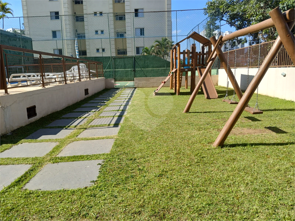 Cobertura Duplex com 150metros quadrados 03 dormitórios sendo 01 suíte e 03 vagas fixas .- Próximo ao Shopping  park Santana 