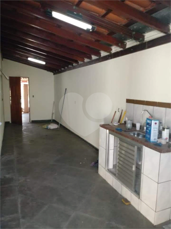 CASA em JARDIM DAS ROSAS