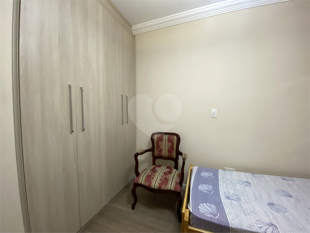 Apartamento mobiliado para venda na Parada Inglesa