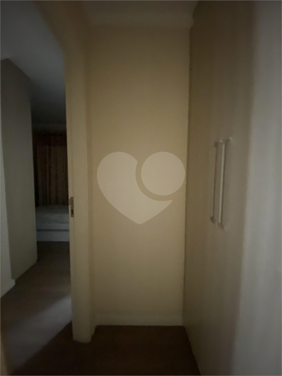 Apartamento mobiliado para venda na Parada Inglesa