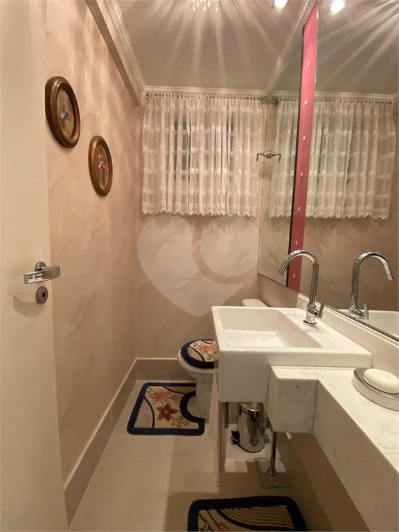 Apartamento mobiliado para venda na Parada Inglesa