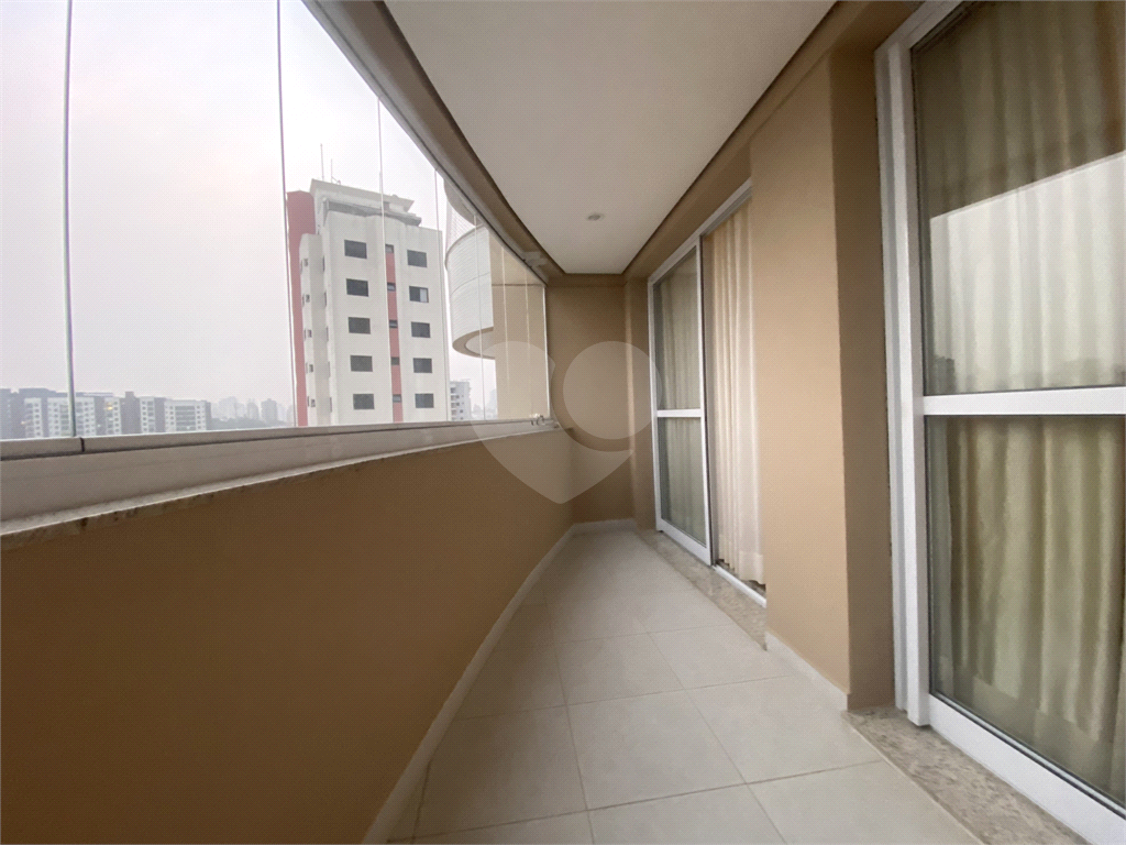 Apartamento mobiliado para venda na Parada Inglesa
