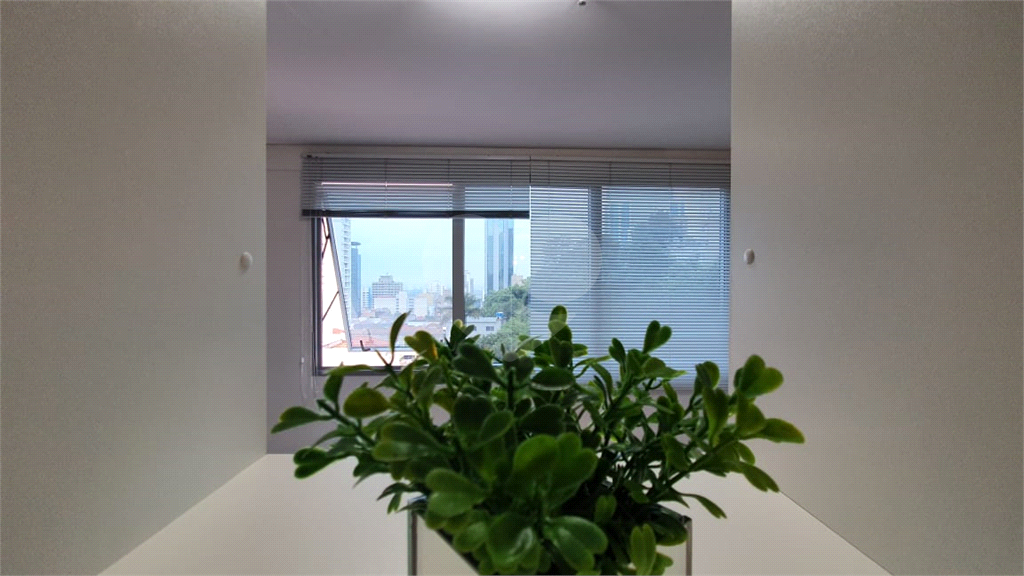 Sala Comercial decorada em Santana 