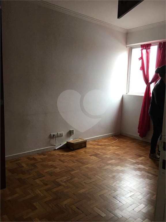 APARTAMENTO em MORUMBI