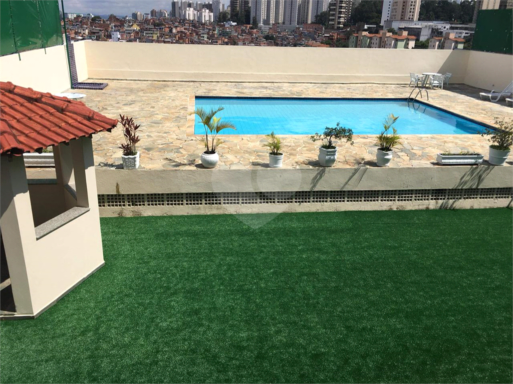 APARTAMENTO em MORUMBI