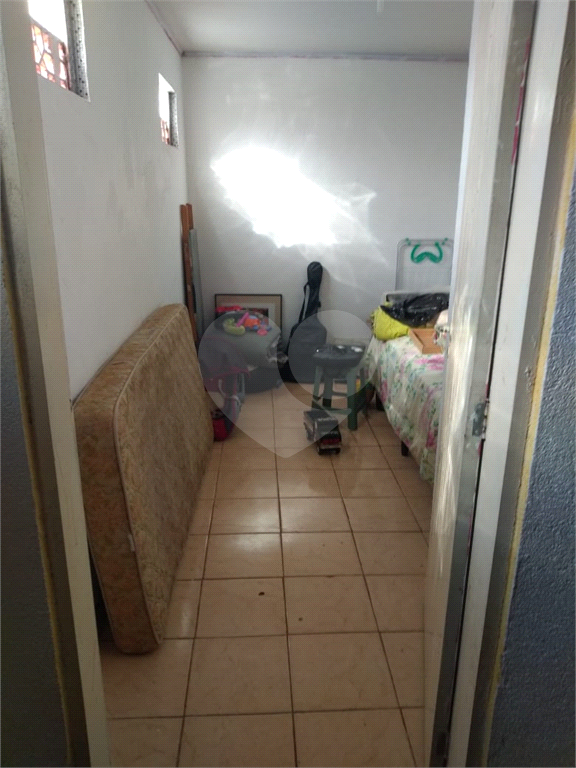 CASA em JARDIM MARIA JUDITE