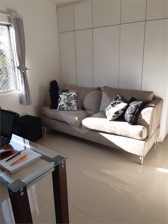 APARTAMENTO em BARRA FUNDA