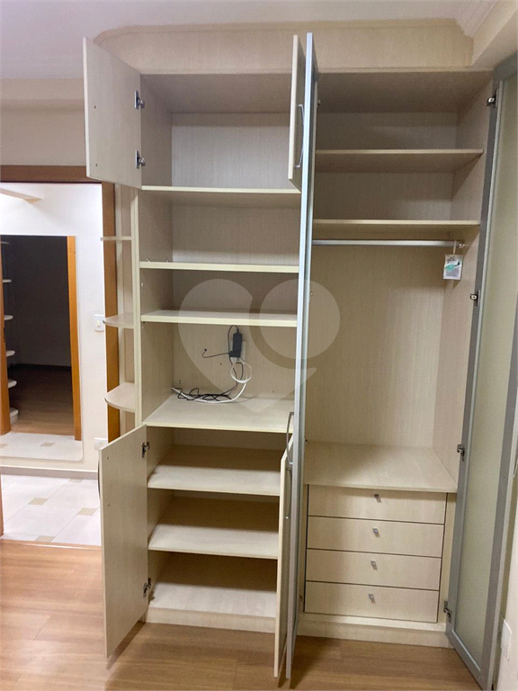 Apto mobiliado com lazer completo